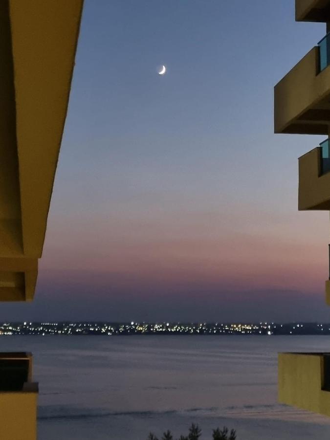 Your Escape To The And Apartment Mamaia