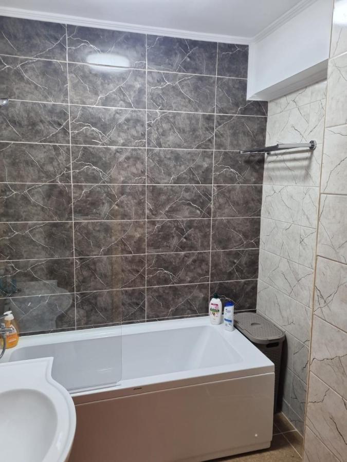 Your Escape To The And Apartment Mamaia
